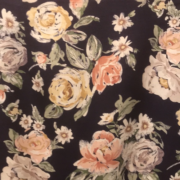 Anxiety Skirt - Picture 3 of 3